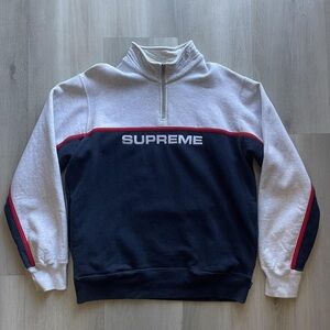 Supreme Men's Zip-Up Sweater in Black and White